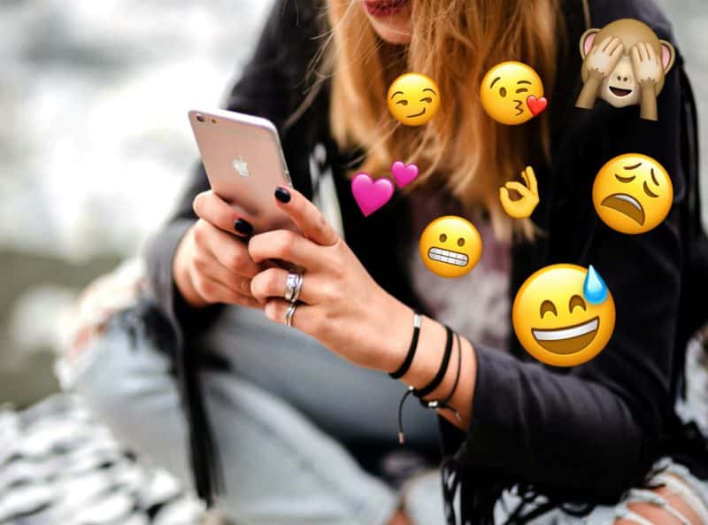 The 25 Emojis Guys Use When They Love You Decoding Guys Emojis